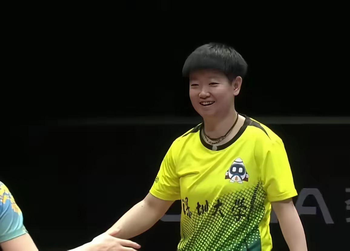 中国队横扫奥地利队,许昕惊艳四座 中国队横扫奥地利队,许昕惊艳四座
